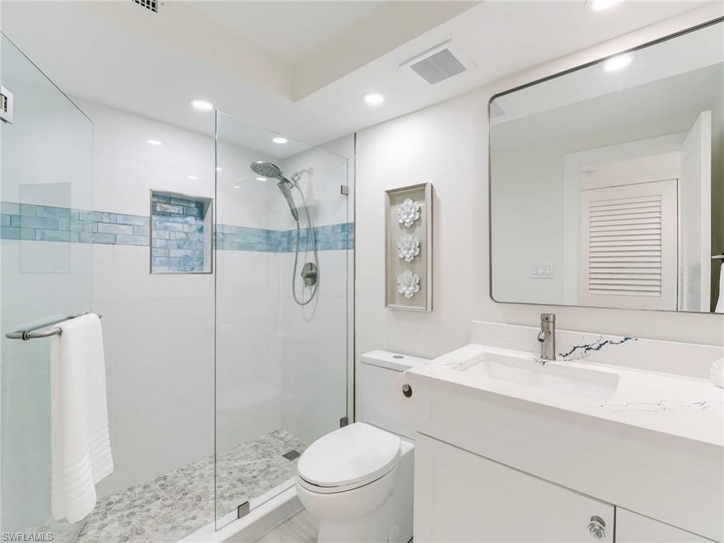 354 Harbour Dr, Unit 354, Naples, FL 34103 Photo