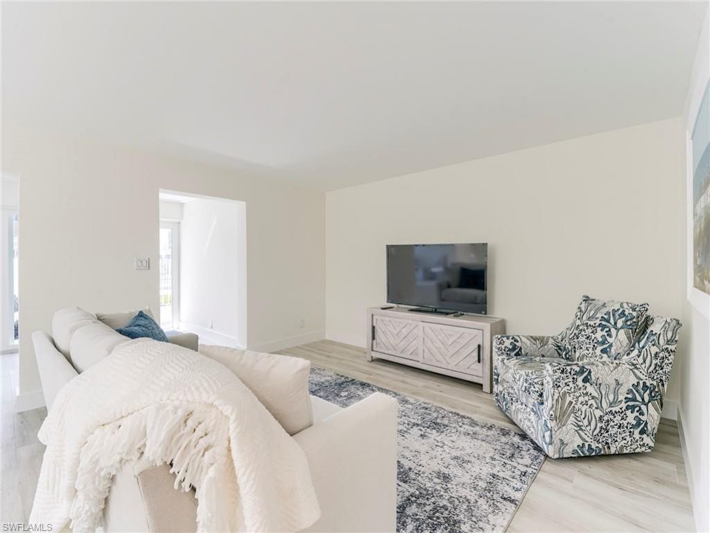 354 Harbour Dr, Unit 354, Naples, FL 34103 Photo