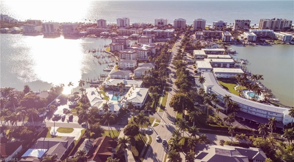 354 Harbour Dr, Unit 354, Naples, FL 34103 Photo