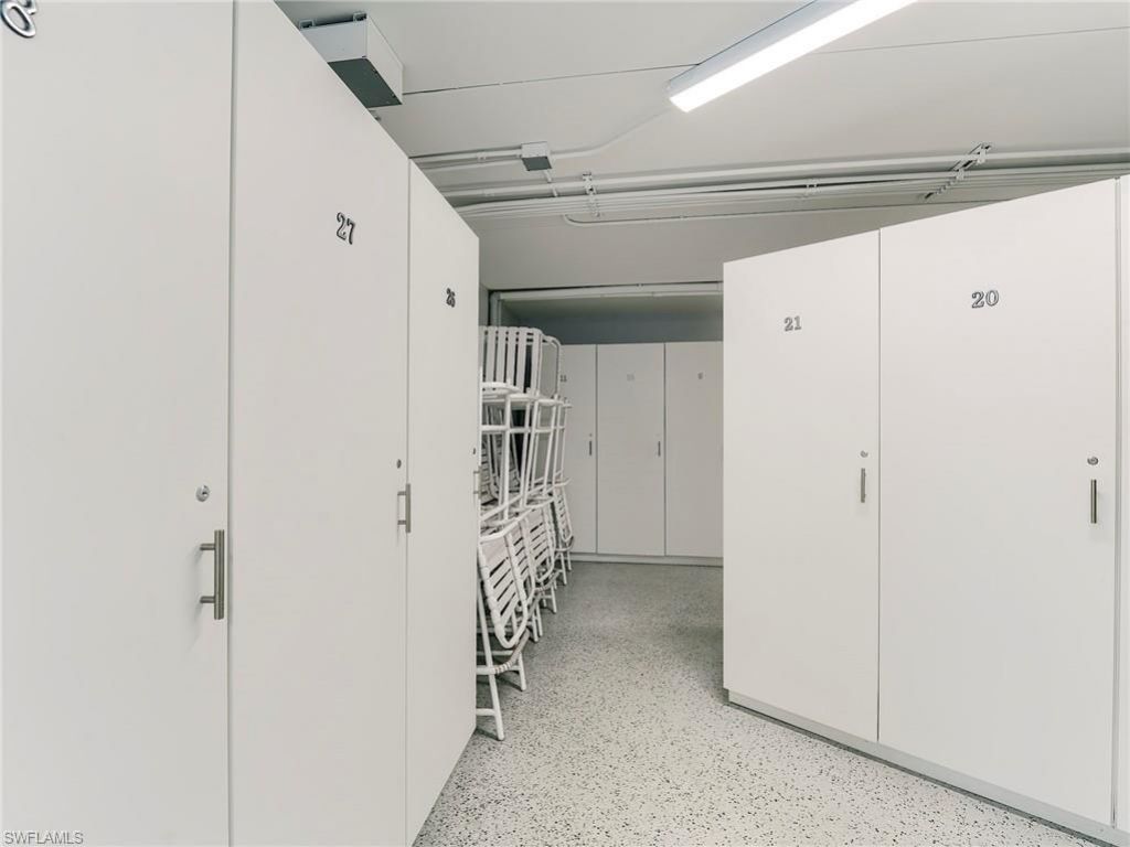 354 Harbour Dr, Unit 354, Naples, FL 34103 Photo