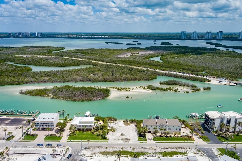 25835 Hickory Blvd, Bonita Springs, FL 34134 Photo