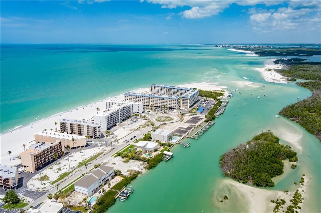 25835 Hickory Blvd, Bonita Springs, FL 34134 Photo