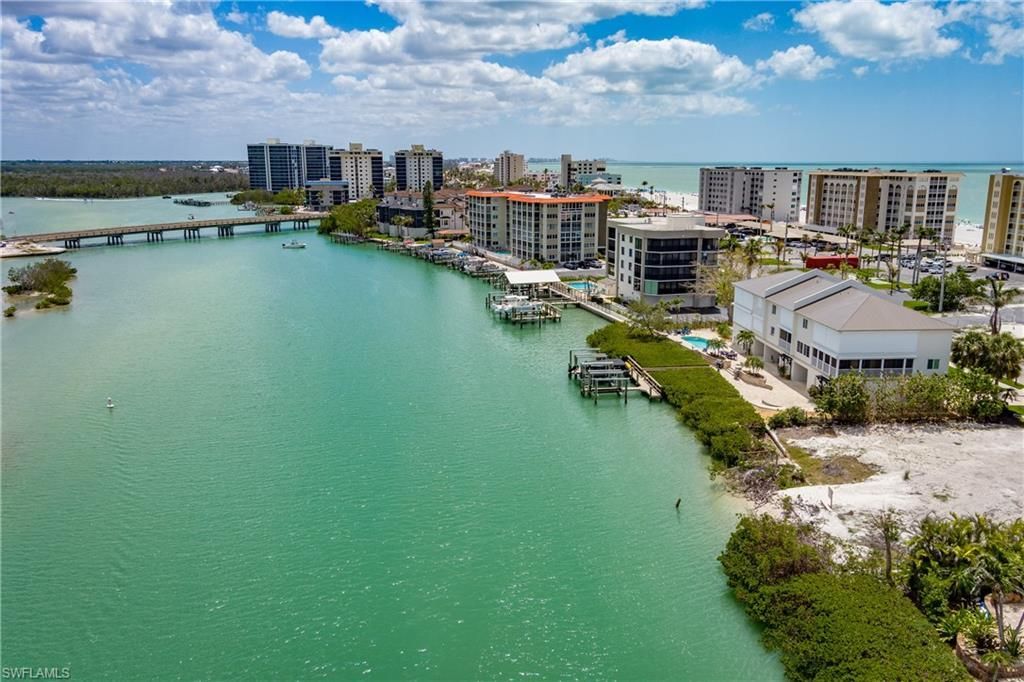 25835 Hickory Blvd, Bonita Springs, FL 34134 Photo