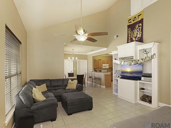 710 E Boyd Dr, Unit #1604, Baton Rouge, LA 70808