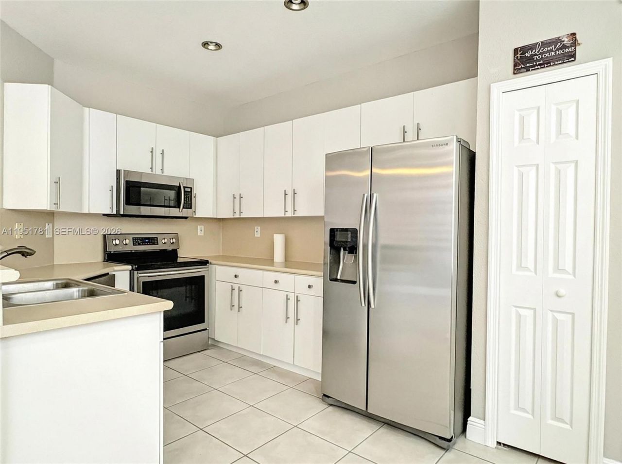 16603 SW 79th Ter, Miami, FL 33193 Photo