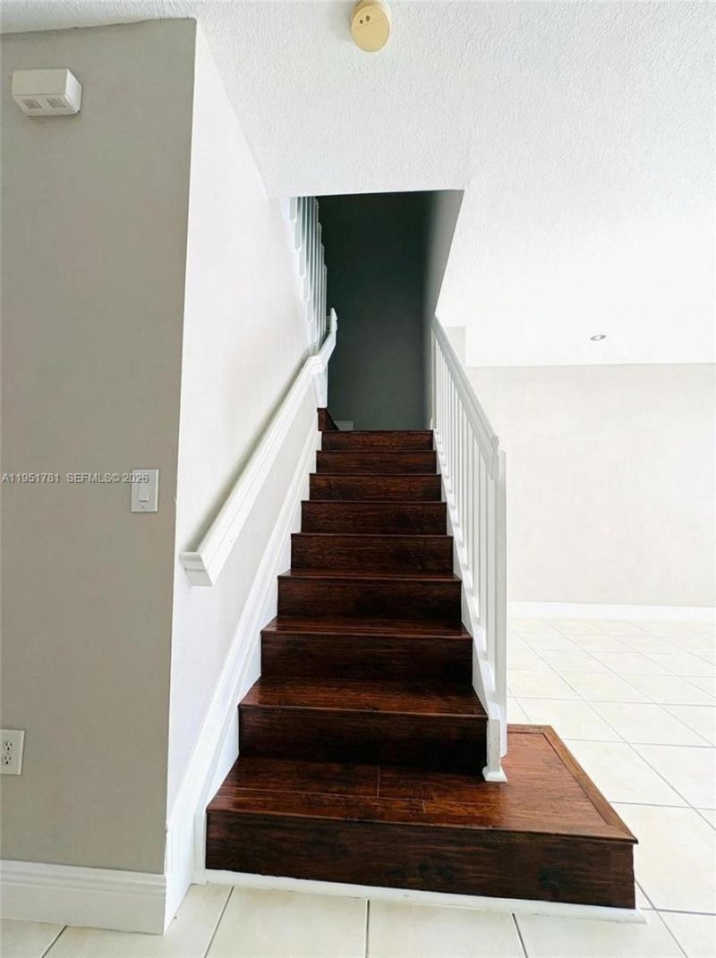 16603 SW 79th Ter, Miami, FL 33193 Photo