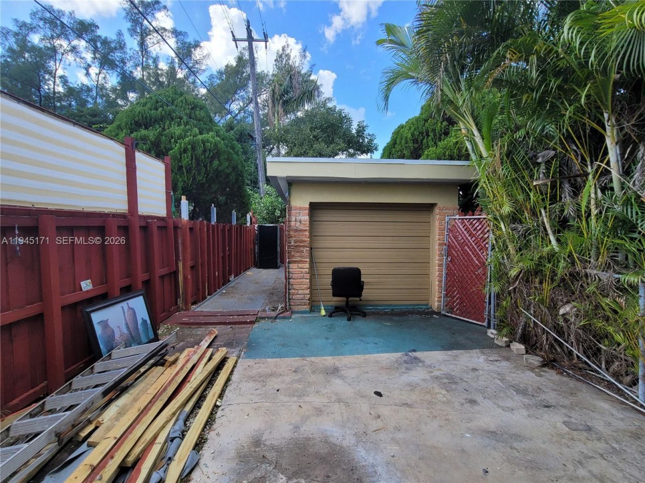 1300 Marseille Dr, Miami Beach, FL 33141 Photo