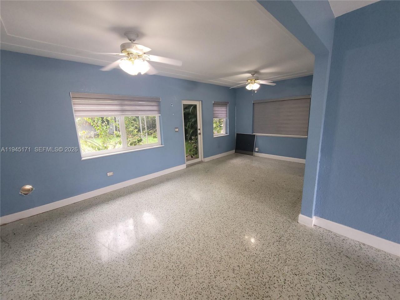 1300 Marseille Dr, Miami Beach, FL 33141 Photo