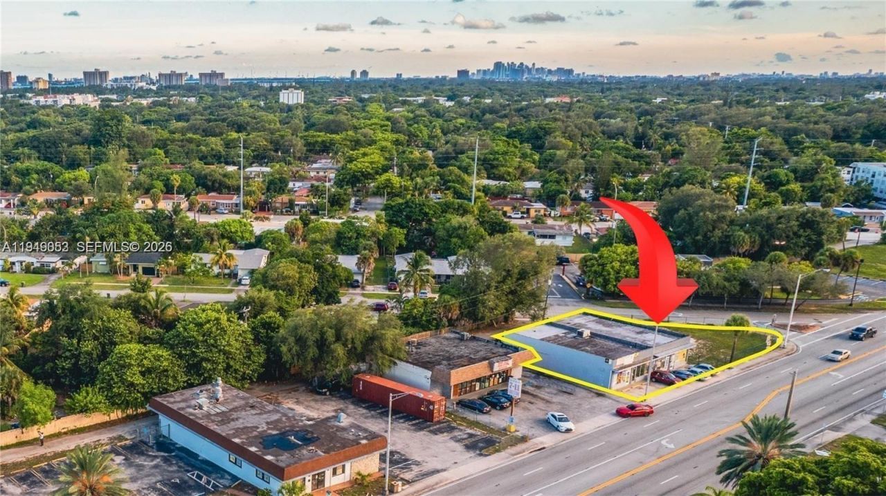 13639 W Dixie Hwy , North Miami, FL 33161 Photo