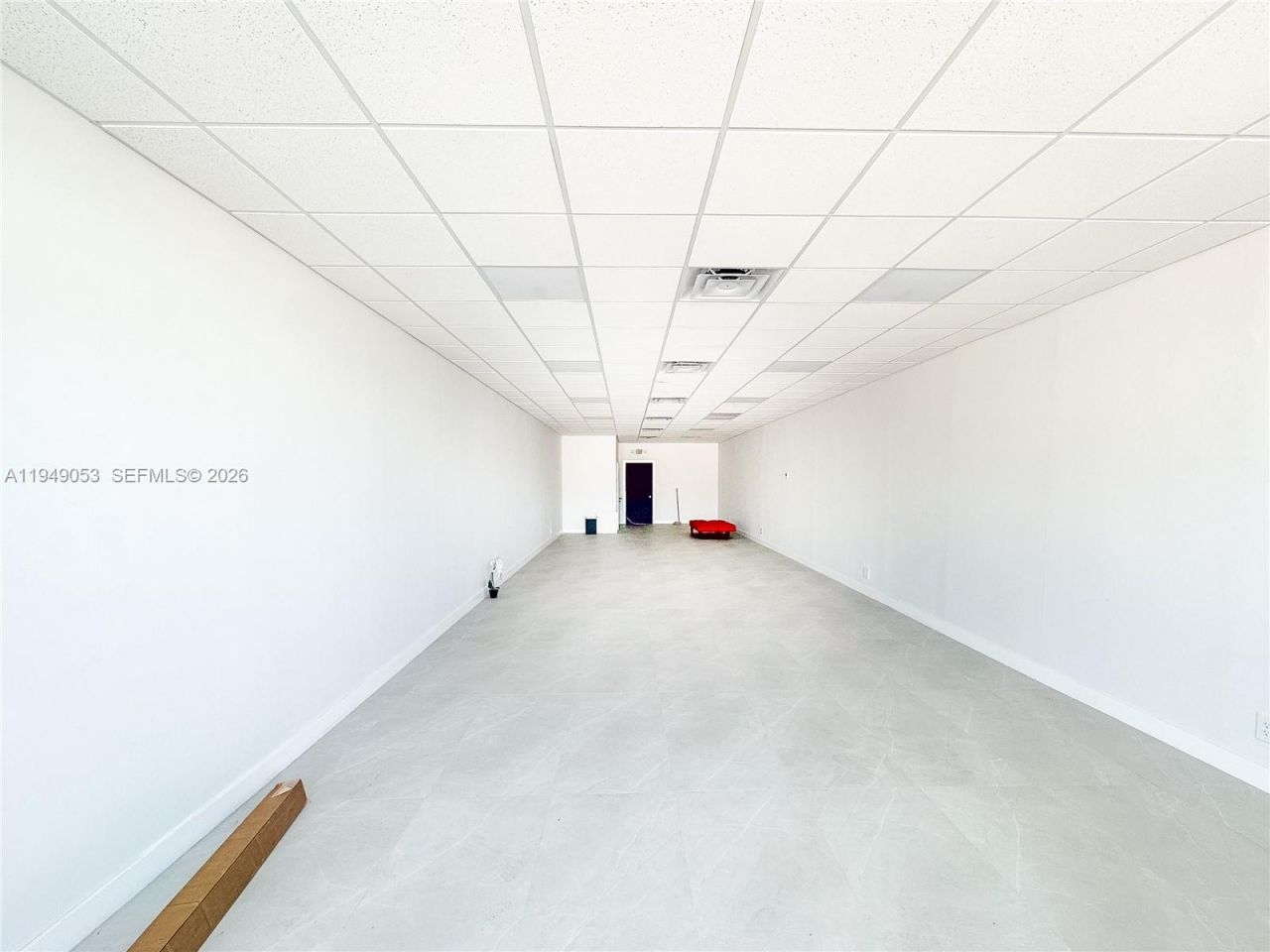 13639 W Dixie Hwy , North Miami, FL 33161 Photo