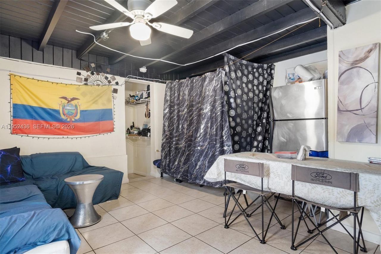 1185 NW 118th, Miami, FL 33168 Photo