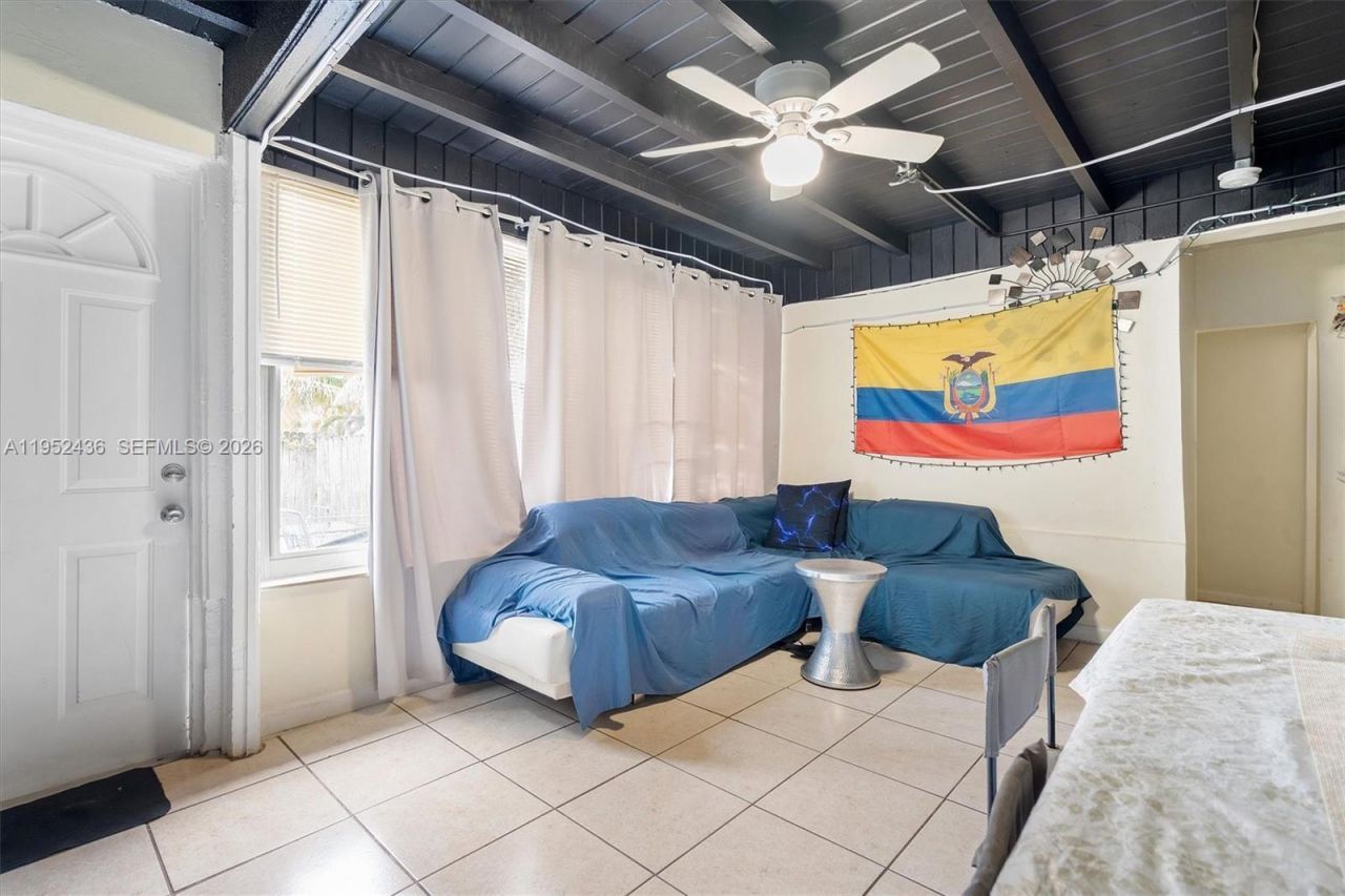 1185 NW 118th, Miami, FL 33168 Photo