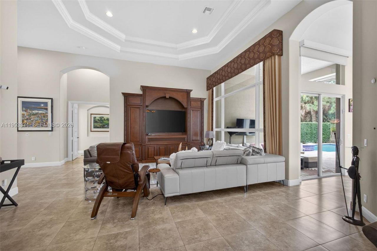 307 Charroux Dr, Palm Beach Gardens, FL 33410 Photo