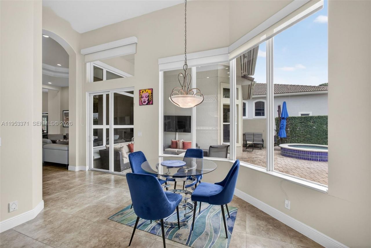 307 Charroux Dr, Palm Beach Gardens, FL 33410 Photo