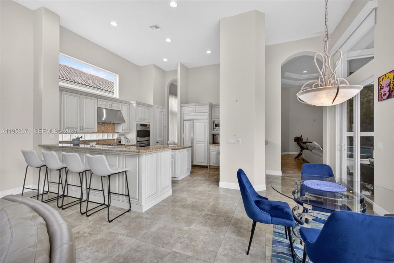 307 Charroux Dr, Palm Beach Gardens, FL 33410 Photo