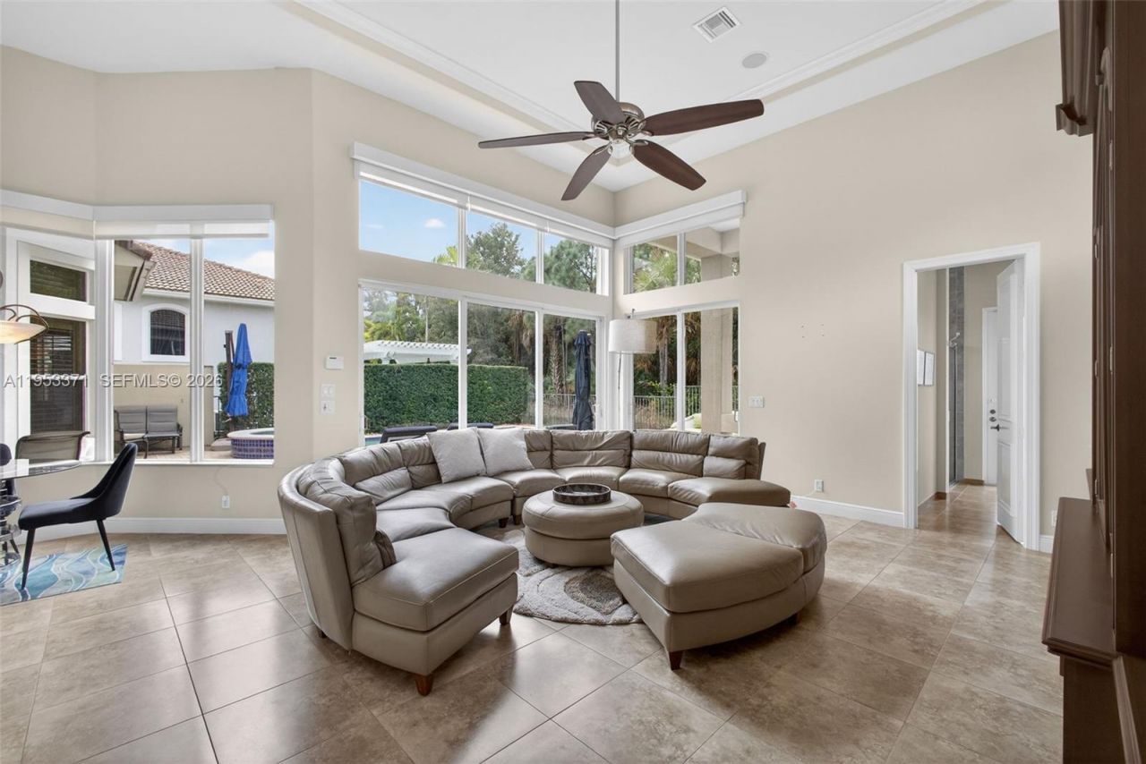 307 Charroux Dr, Palm Beach Gardens, FL 33410 Photo