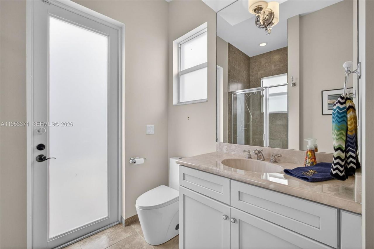 307 Charroux Dr, Palm Beach Gardens, FL 33410 Photo