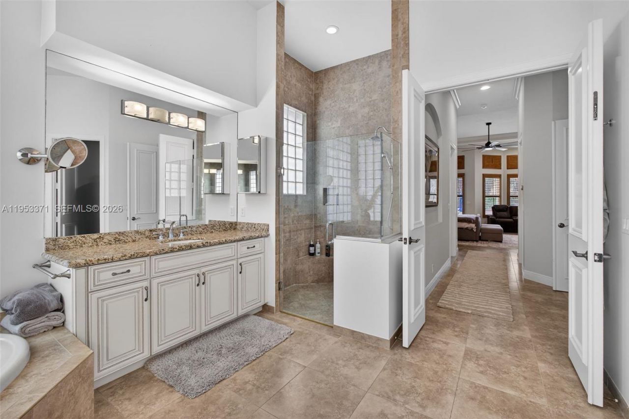 307 Charroux Dr, Palm Beach Gardens, FL 33410 Photo