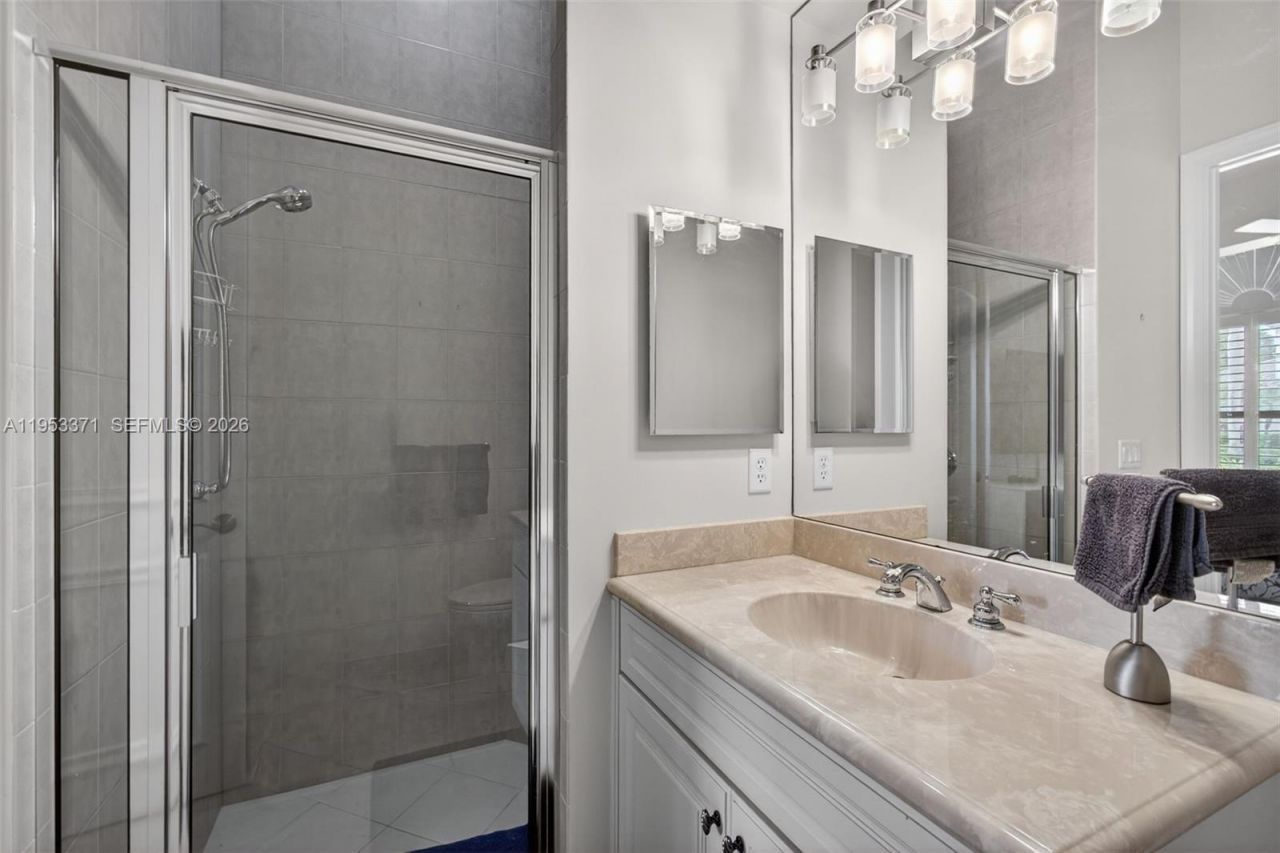 307 Charroux Dr, Palm Beach Gardens, FL 33410 Photo