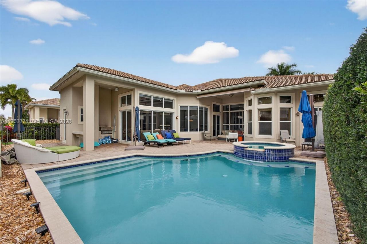 307 Charroux Dr, Palm Beach Gardens, FL 33410 Photo