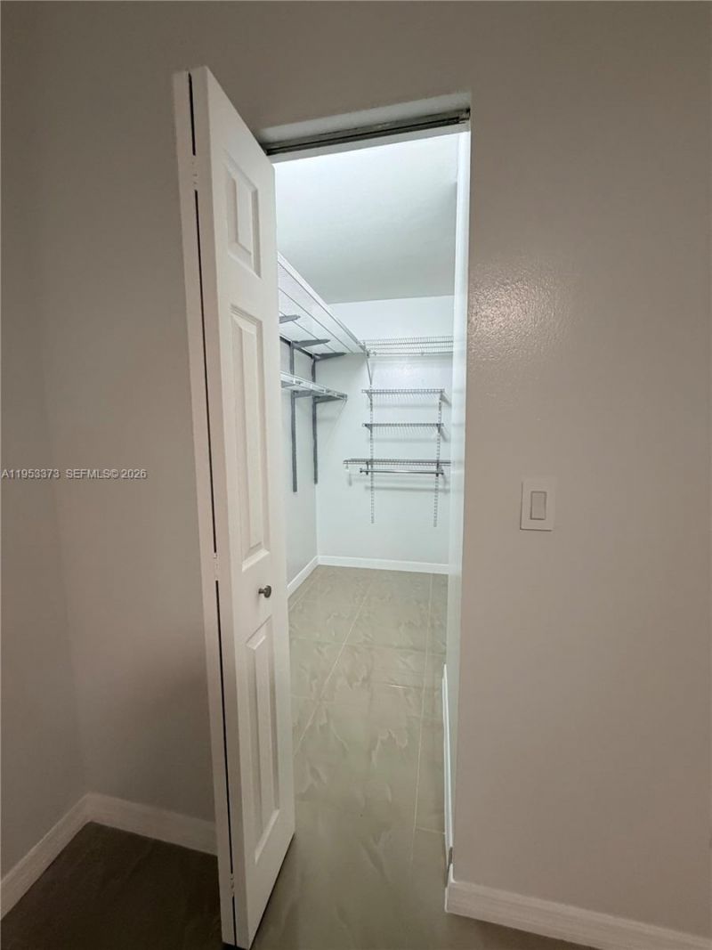 20730 NE 8th Ct, Unit 204-16, Miami, FL 33179 Photo