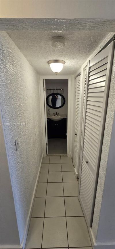 1830 Dixieanna St , Unit 203, Hollywood, FL 33020 Photo