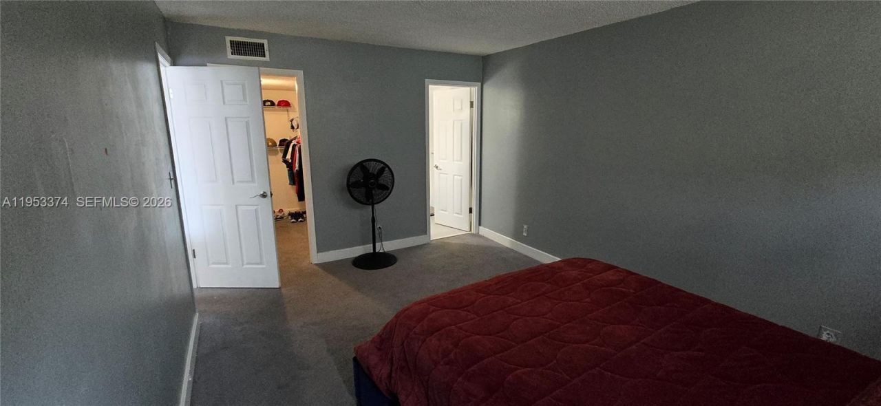 1830 Dixieanna St , Unit 203, Hollywood, FL 33020 Photo