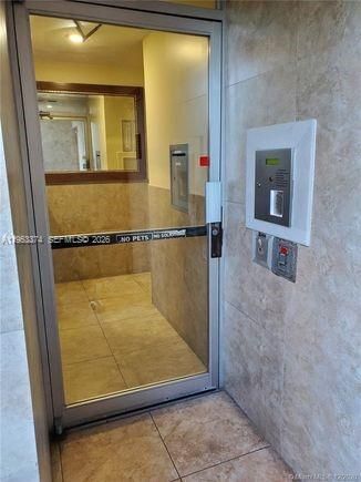 1830 Dixieanna St , Unit 203, Hollywood, FL 33020 Photo