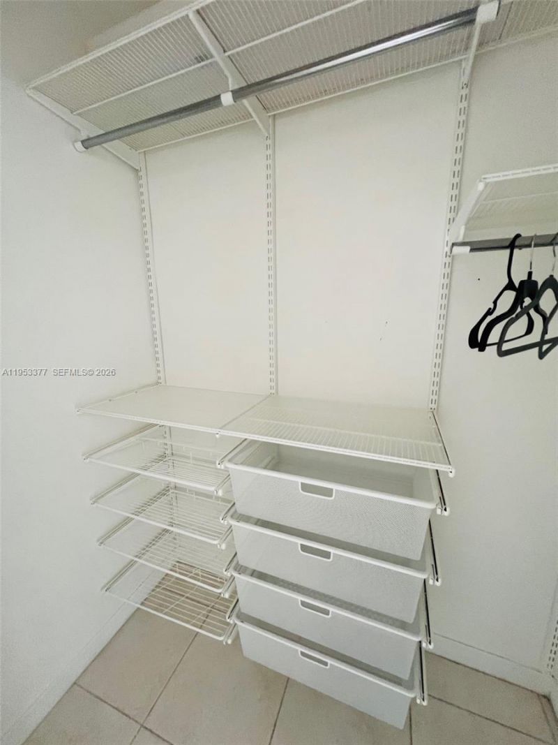 9195 Collins Ave, Unit 413, Surfside, FL 33154 Photo