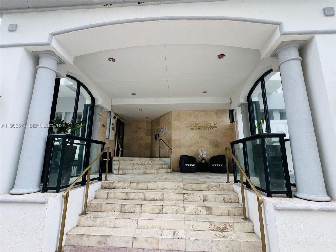 9195 Collins Ave, Unit 413, Surfside, FL 33154 Photo