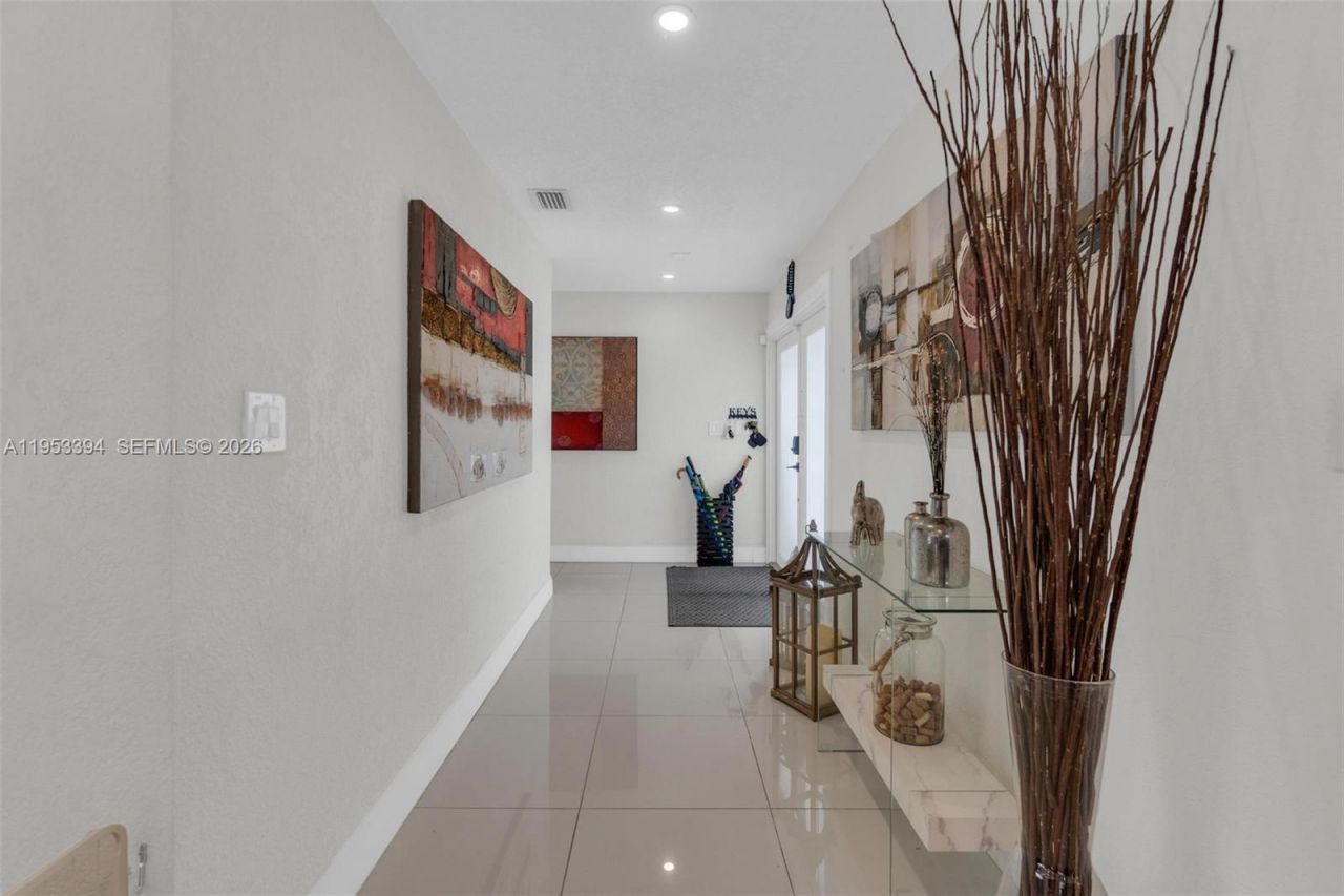 12225 SW 42nd St, Miami, FL 33175 Photo