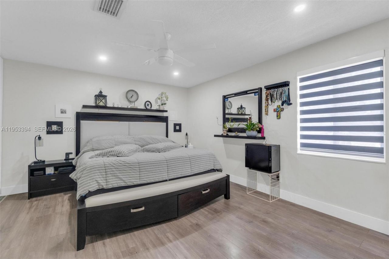 12225 SW 42nd St, Miami, FL 33175 Photo