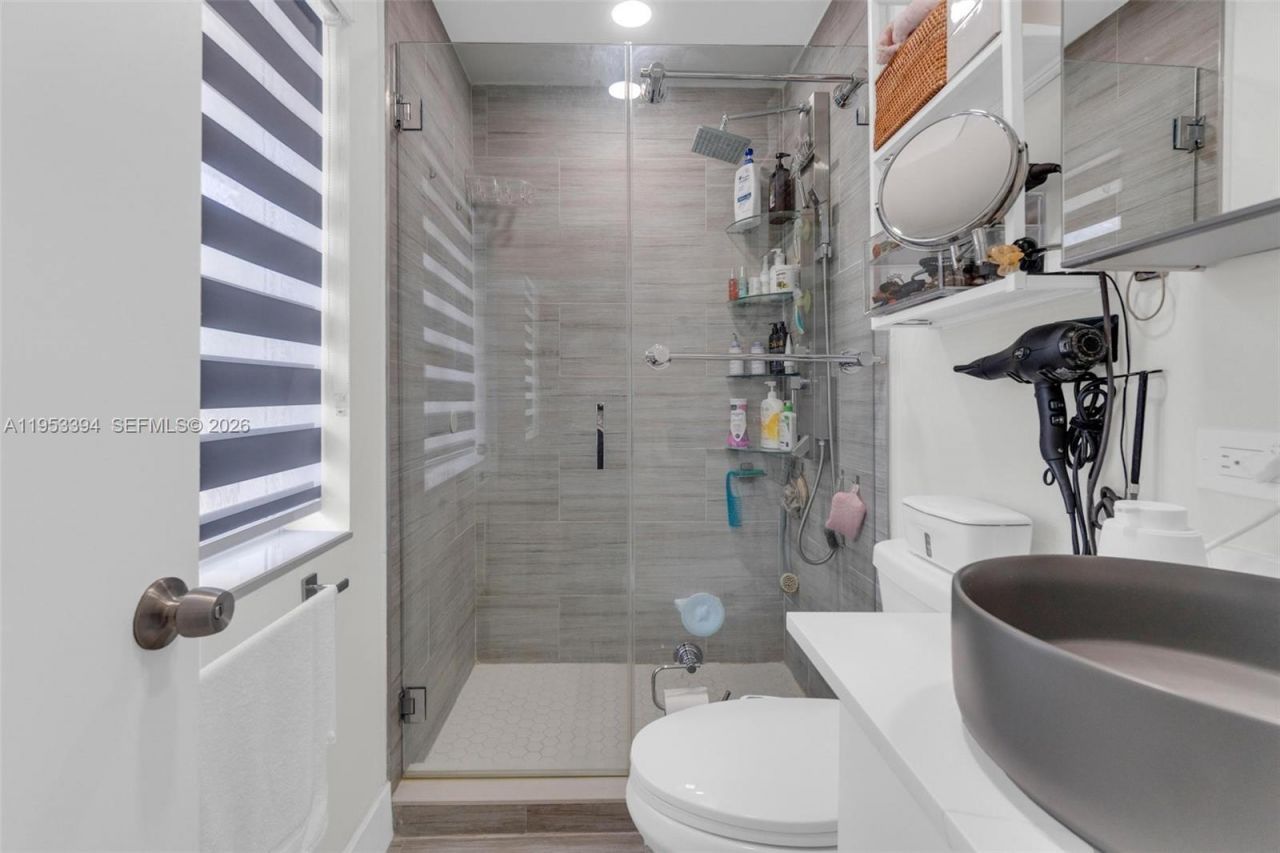 12225 SW 42nd St, Miami, FL 33175 Photo