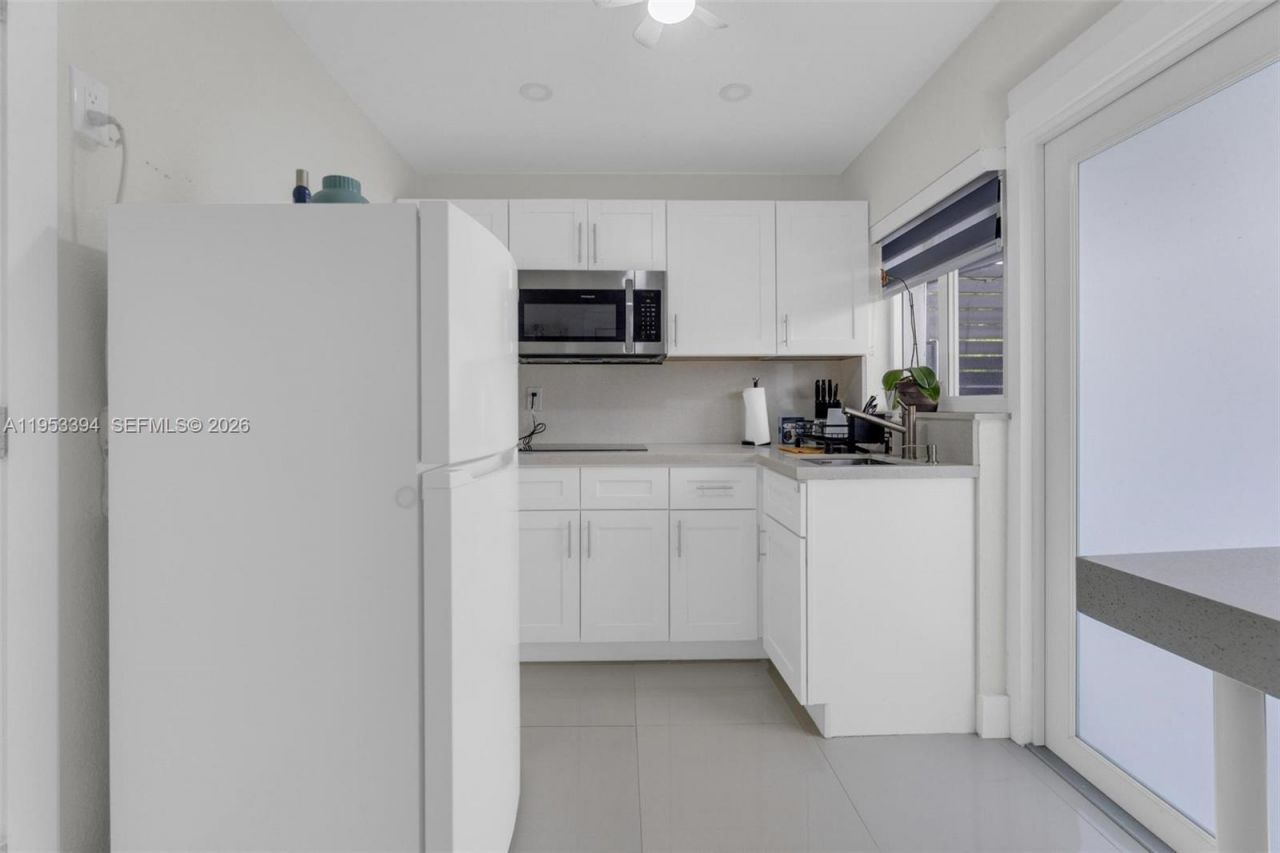 12225 SW 42nd St, Miami, FL 33175 Photo