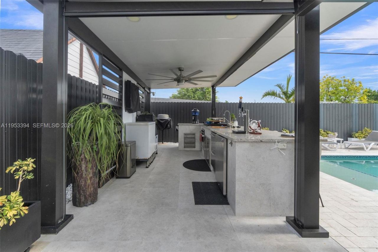 12225 SW 42nd St, Miami, FL 33175 Photo