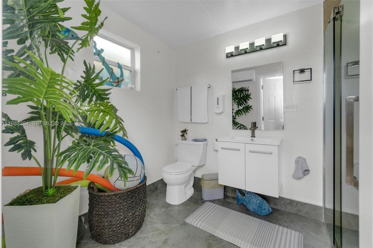 12225 SW 42nd St, Miami, FL 33175 Photo