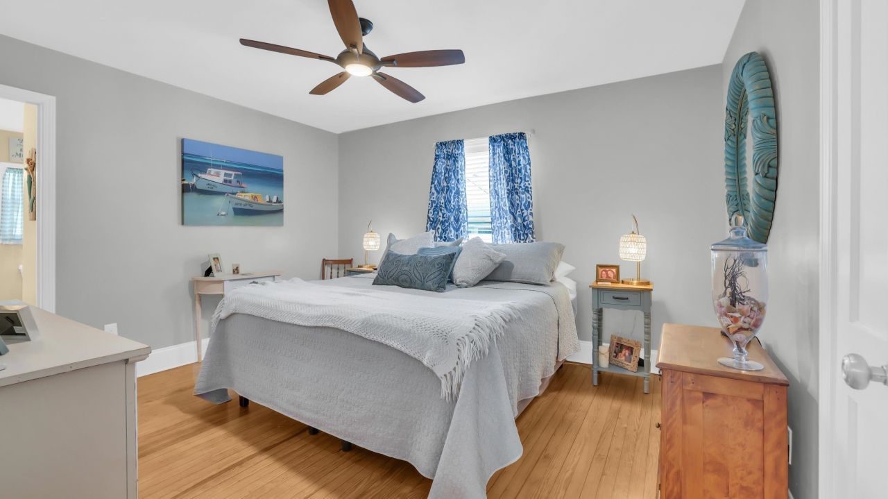 94 Cedar Ave. Photo 10