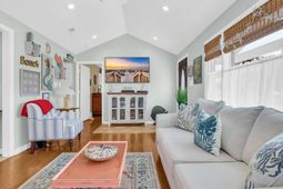 94 Cedar Ave. photo 4