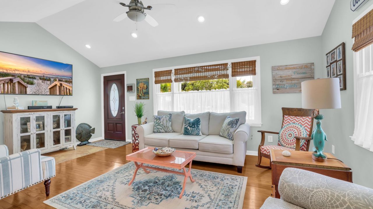 94 Cedar Ave. Photo 5