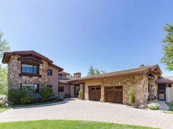 65885 Pronghorn Estates Drive, Bend, OR 97701