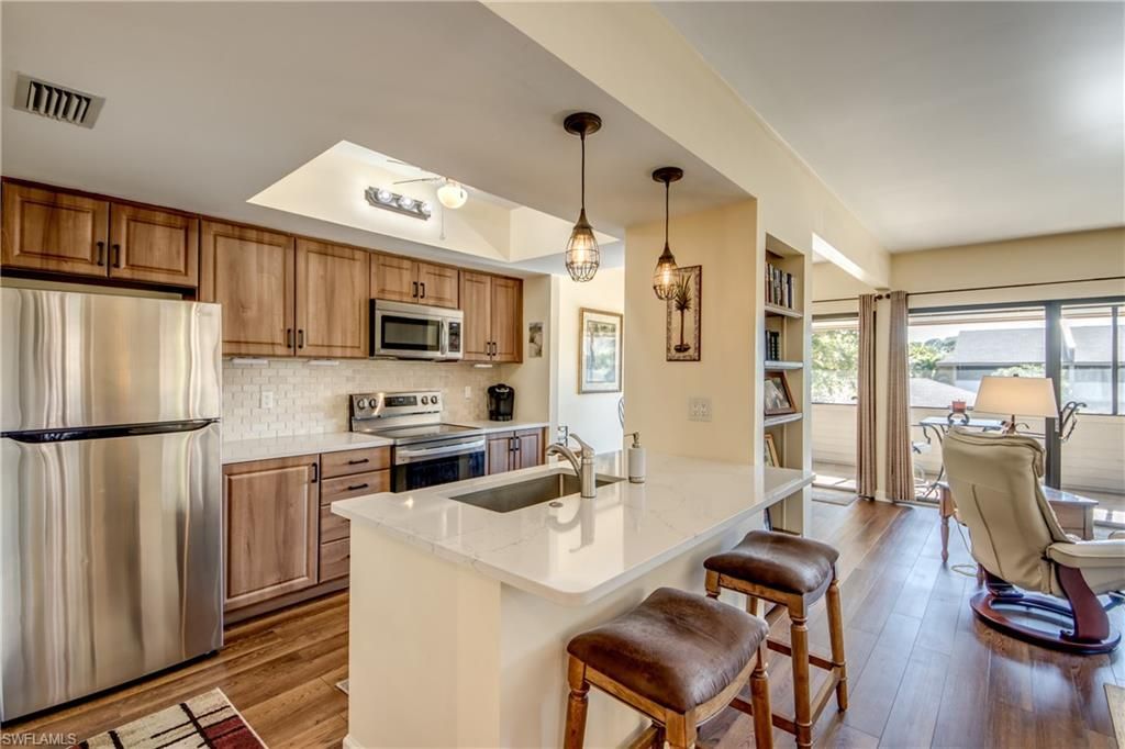 64 4th St, Unit A204, Bonita Springs, FL 34134 Photo