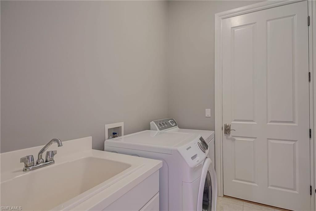 8332 Provencia Ct, Fort Myers, FL 33912 Photo