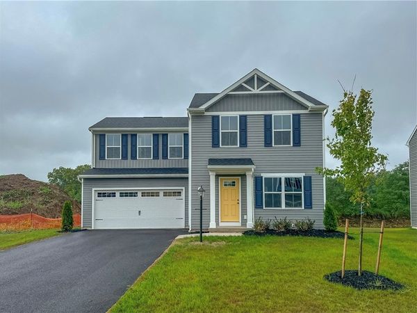 16 Trailhead, Henrietta, NY 14467