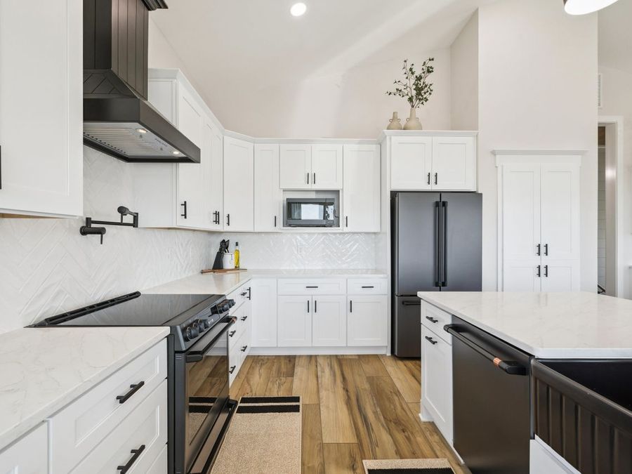 Property Image 64