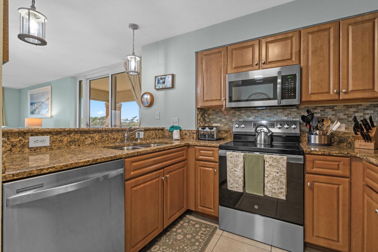 1819 N Ocean Blvd. Photo 15