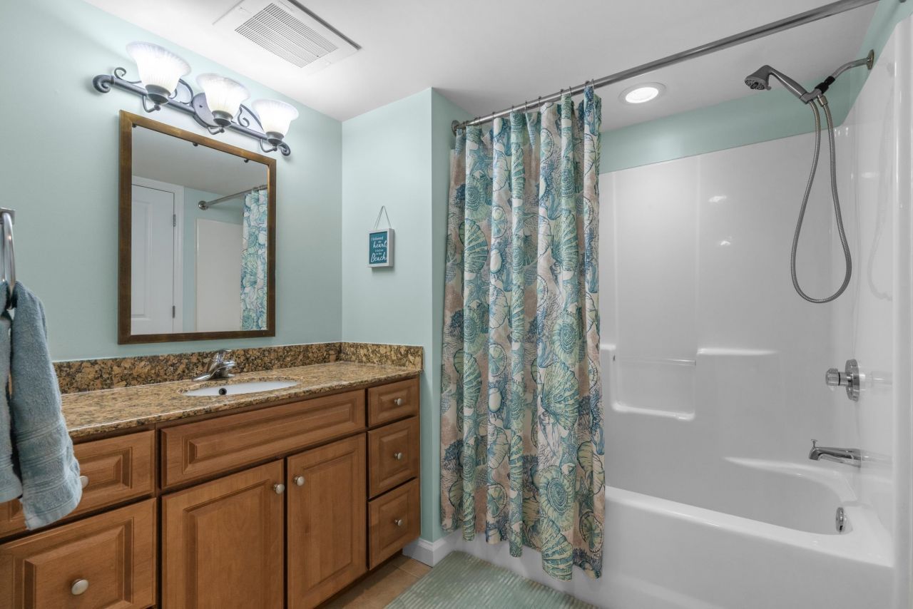 1819 N Ocean Blvd. Photo 34