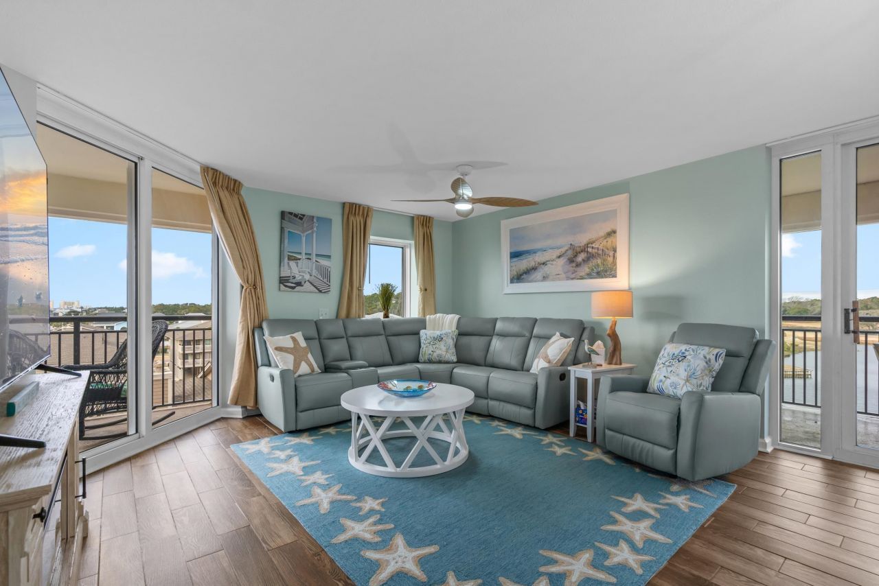 1819 N Ocean Blvd. Photo 7