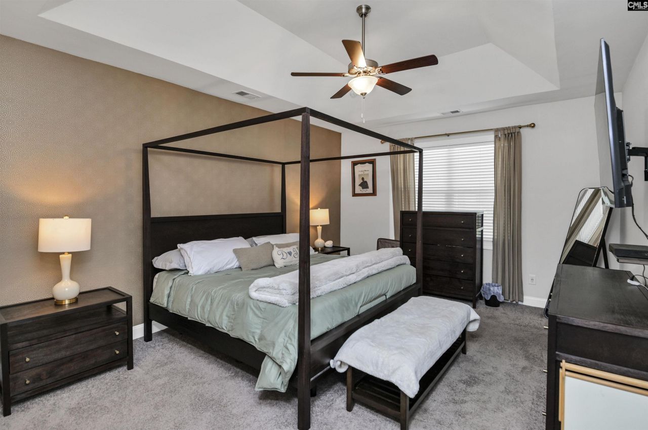 208 Doe Meadow Lane  Photo 19