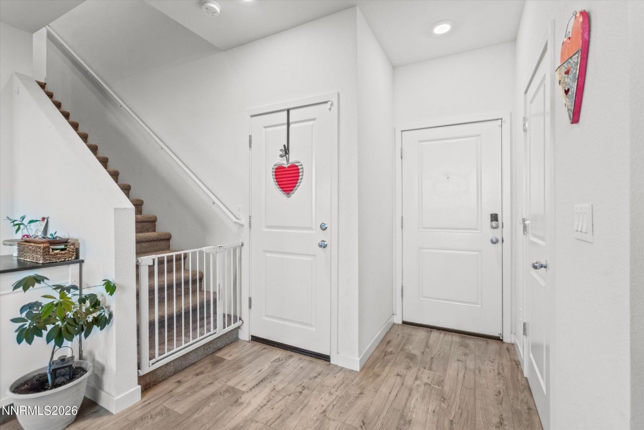 8803 Sky Wind Road, Reno, NV 89506 Photo