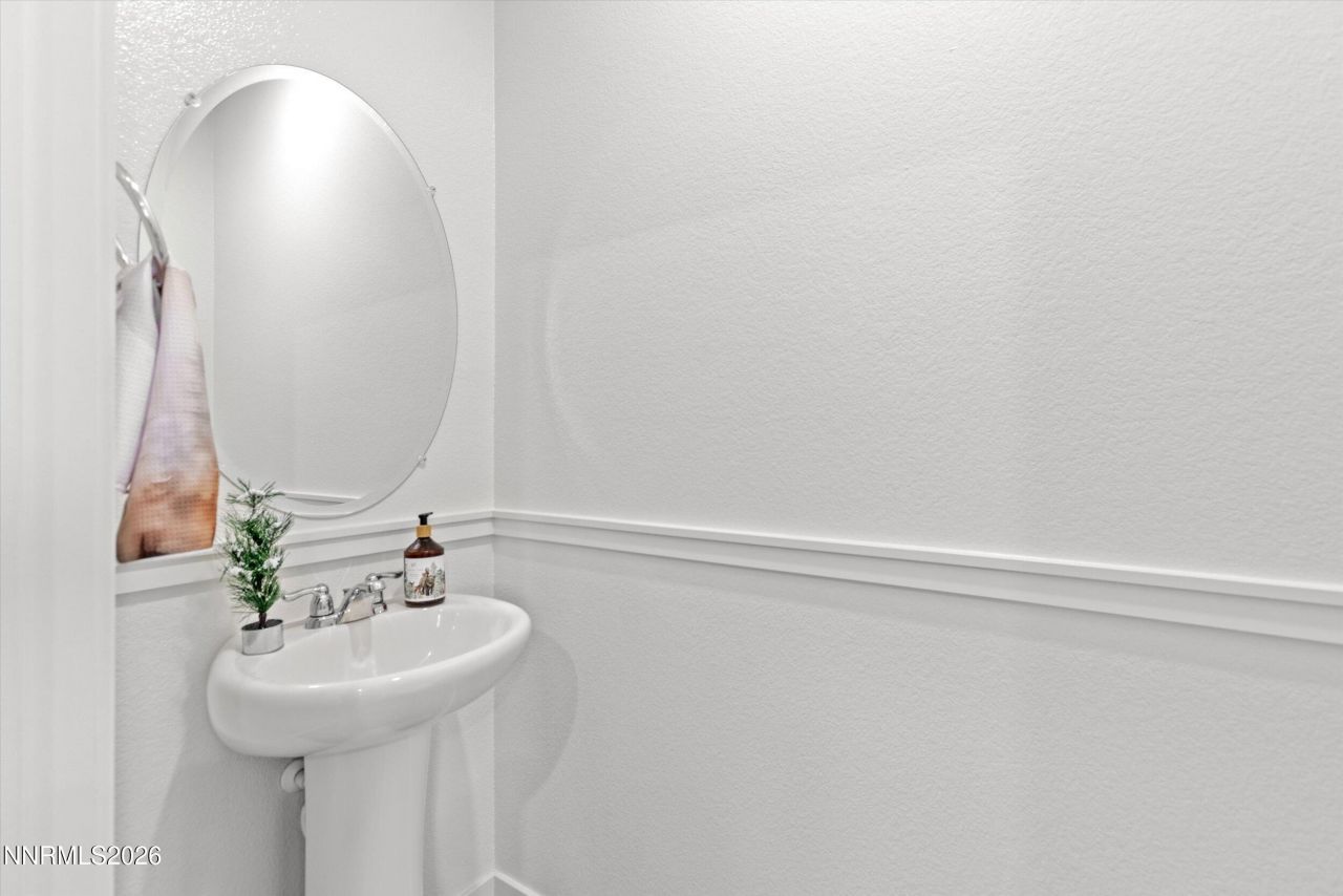 8803 Sky Wind Road, Reno, NV 89506 Photo